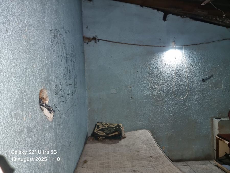 5 Bedroom Property for Sale in Kleinvlei Western Cape